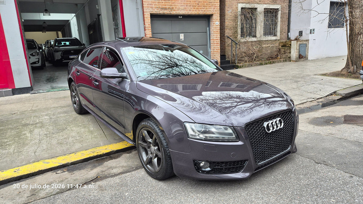 Audi A5 2.0t 5 ptas stronic 2011